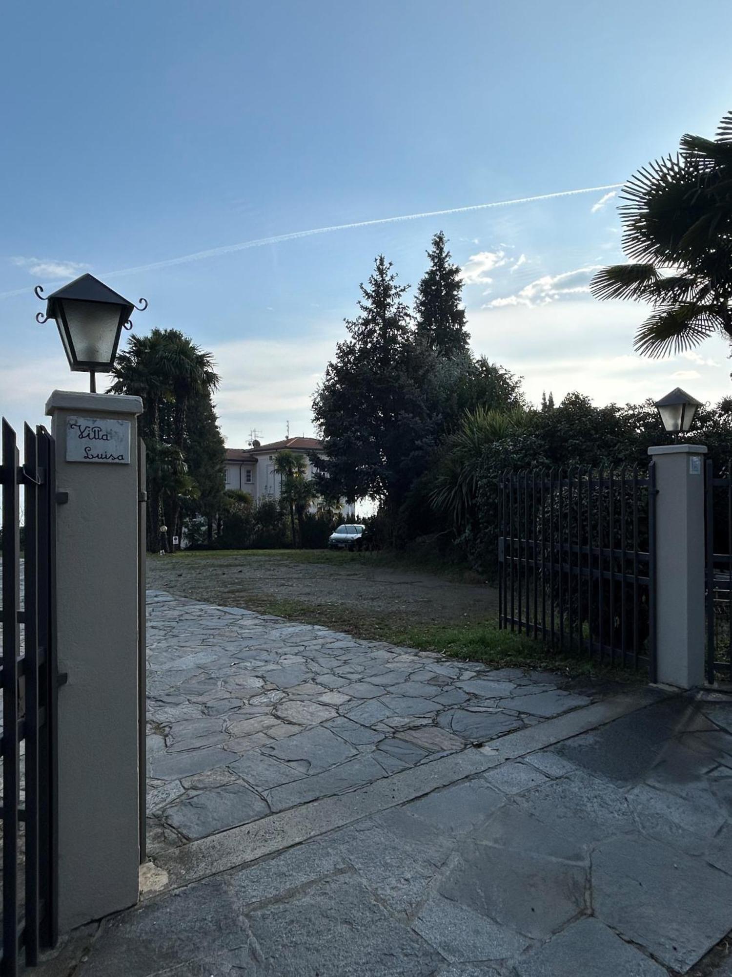 Aparthotel Residenza Dei Fiori Cannero Riviera Exteriér fotografie