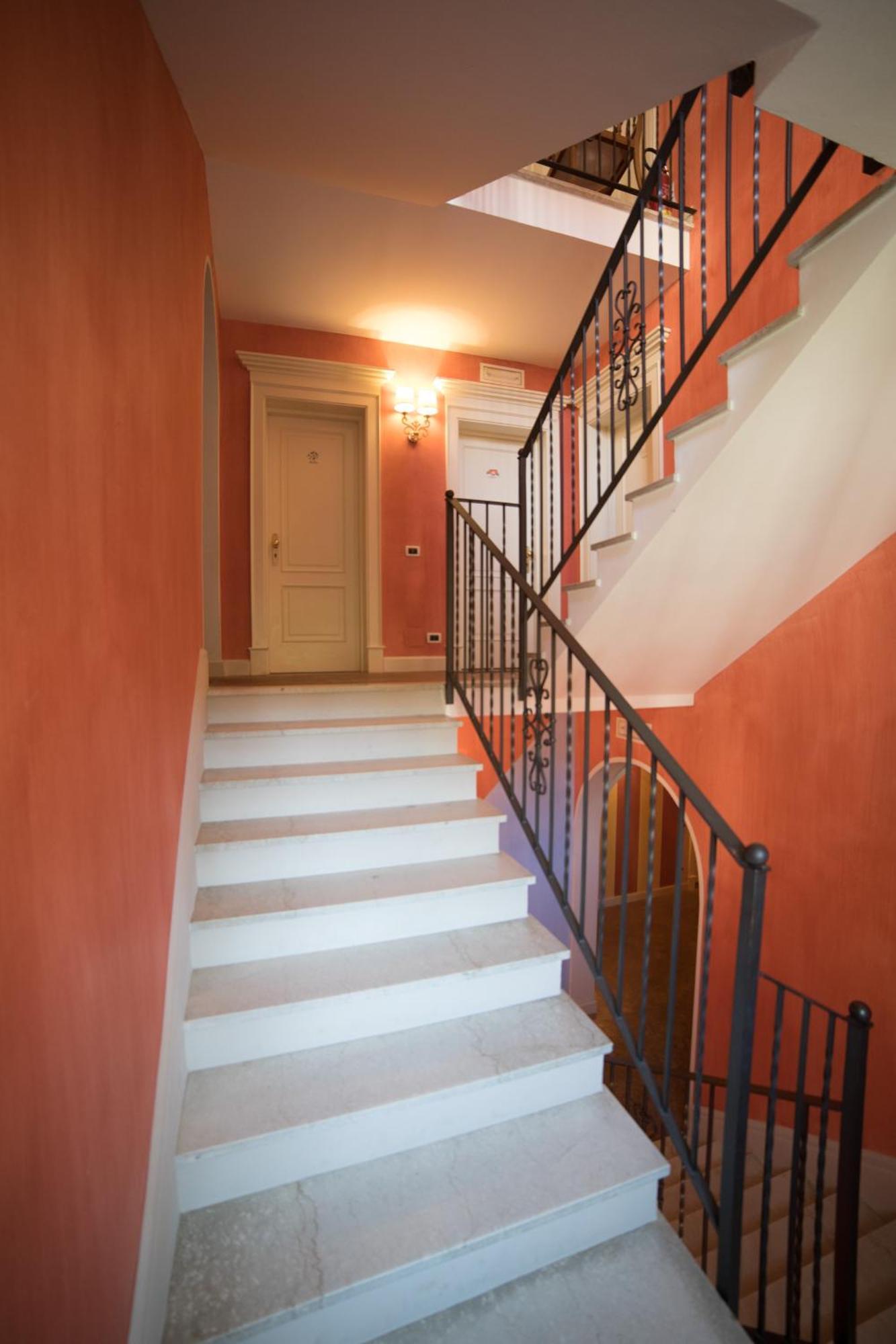 Aparthotel Residenza Dei Fiori Cannero Riviera Exteriér fotografie