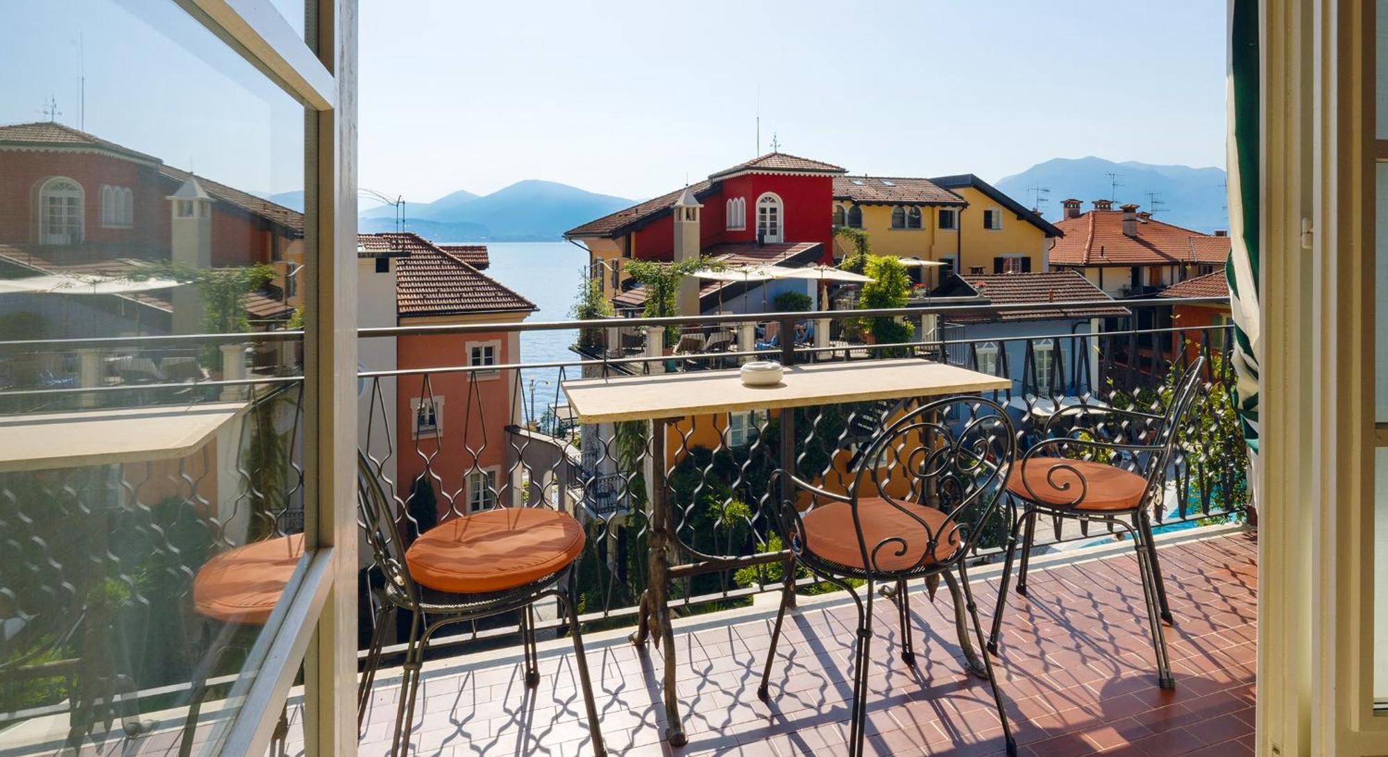 Aparthotel Residenza Dei Fiori Cannero Riviera Exteriér fotografie
