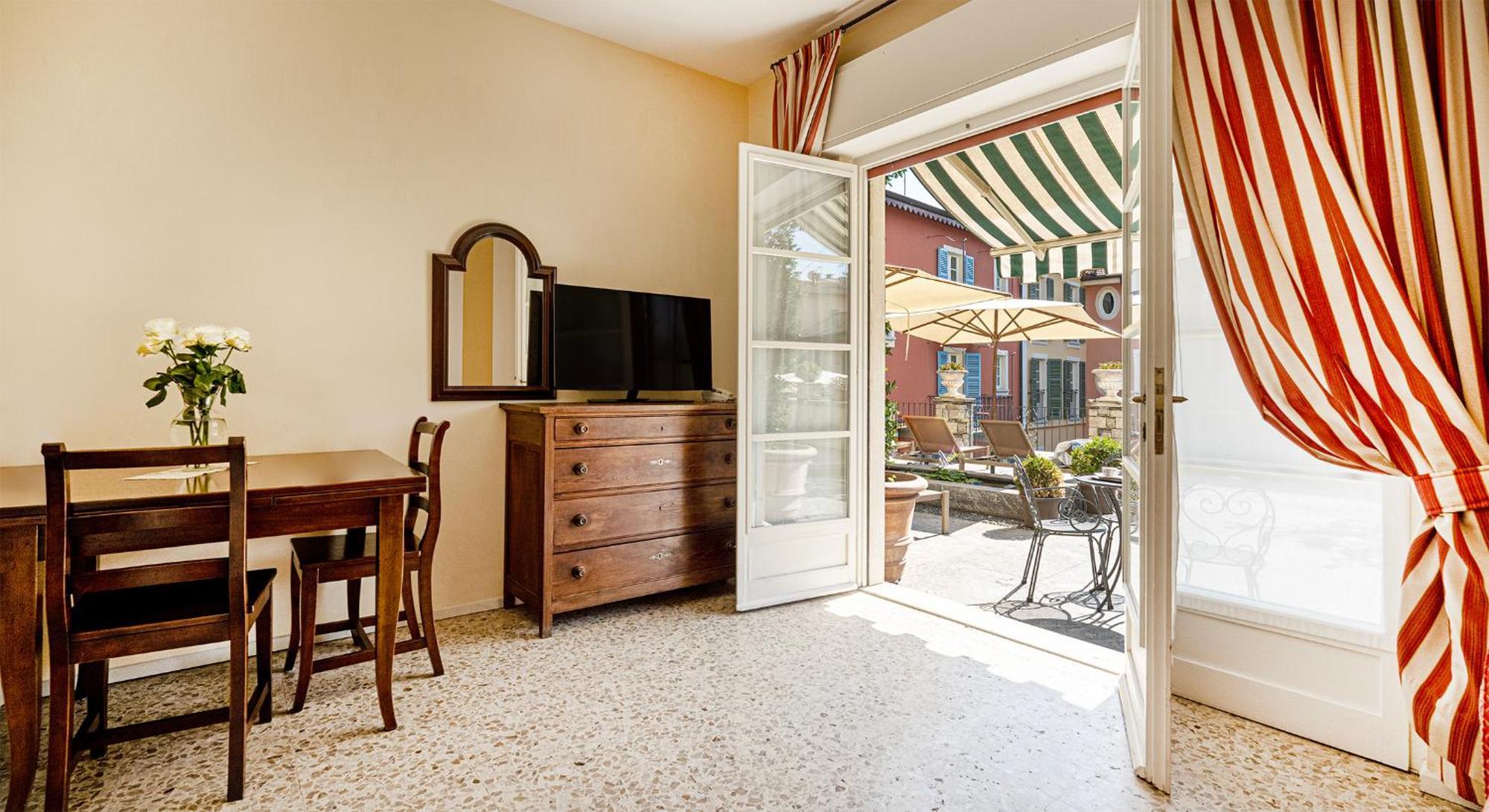 Aparthotel Residenza Dei Fiori Cannero Riviera Exteriér fotografie