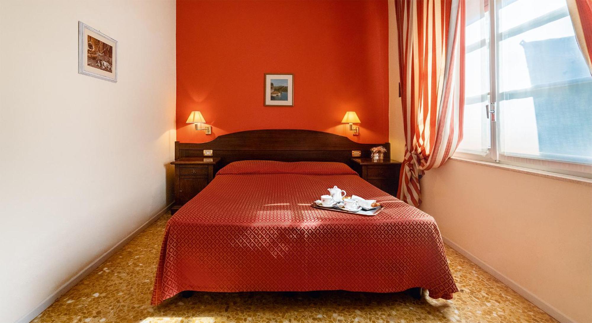 Aparthotel Residenza Dei Fiori Cannero Riviera Exteriér fotografie
